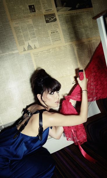Daisy Lowe