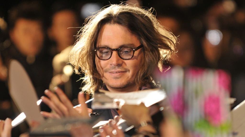 Johnny Depp hurmasi fanit Japanissa