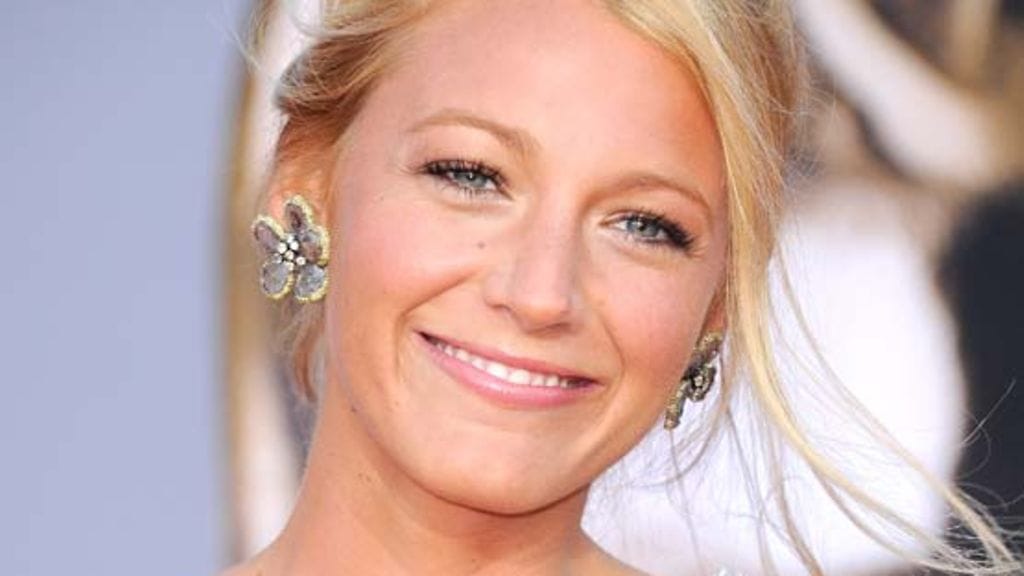 Blake Lively hurmasi kesäkuussa Green Lantern -elokuvan ensi-illassa.