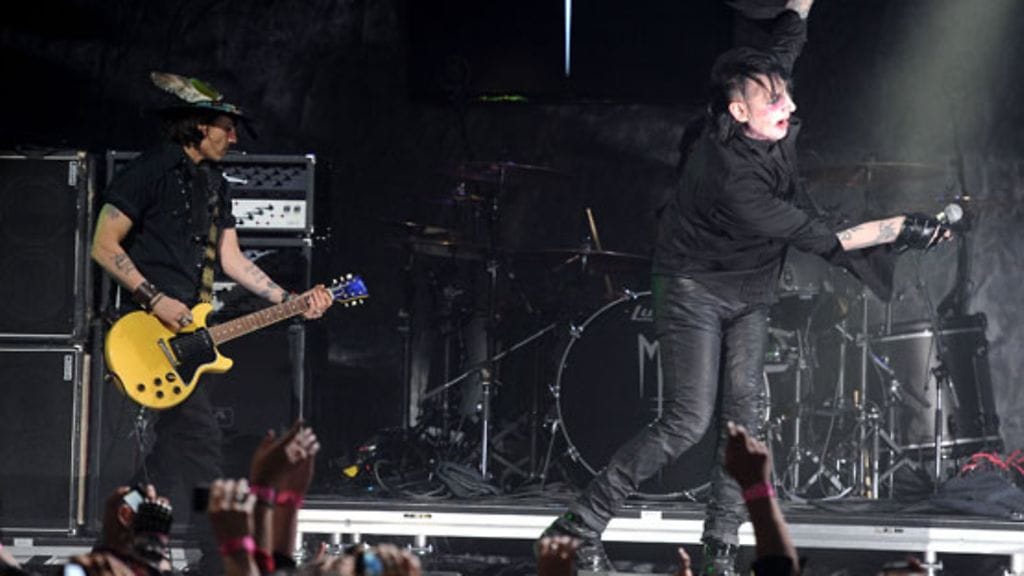 Musiikki on ollut Johnny Deppin rakas harrastus jo teini-ikäisestä asti.