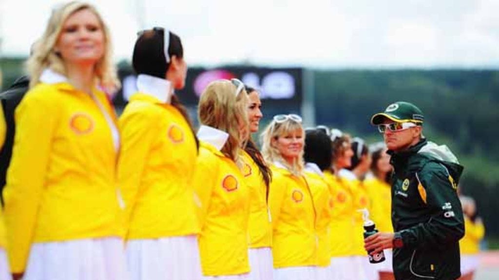 Heikki Kovalainen ja Grid Girlit, Belgian Formula One Grand Prix 2011