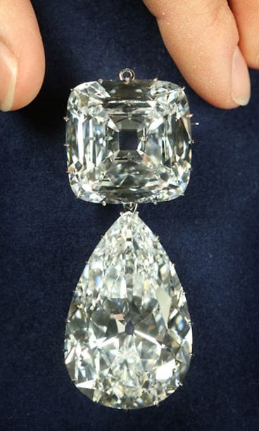The Cullinan III and IV Broach is displayed at The Queen's Gallery, Buckingham Palace on May 15, 2012 in London, England.