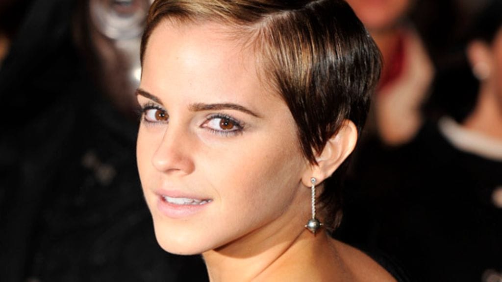 Emma Watson edusti Harry Potter -elokuvan ensi-illassa.