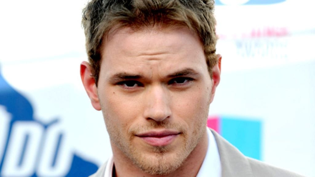Kellan Lutz.