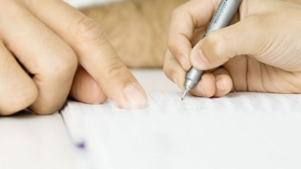 Taiteilija Joseph Stashkevetch piirtää uskomattoman aidonoloisia teoksia