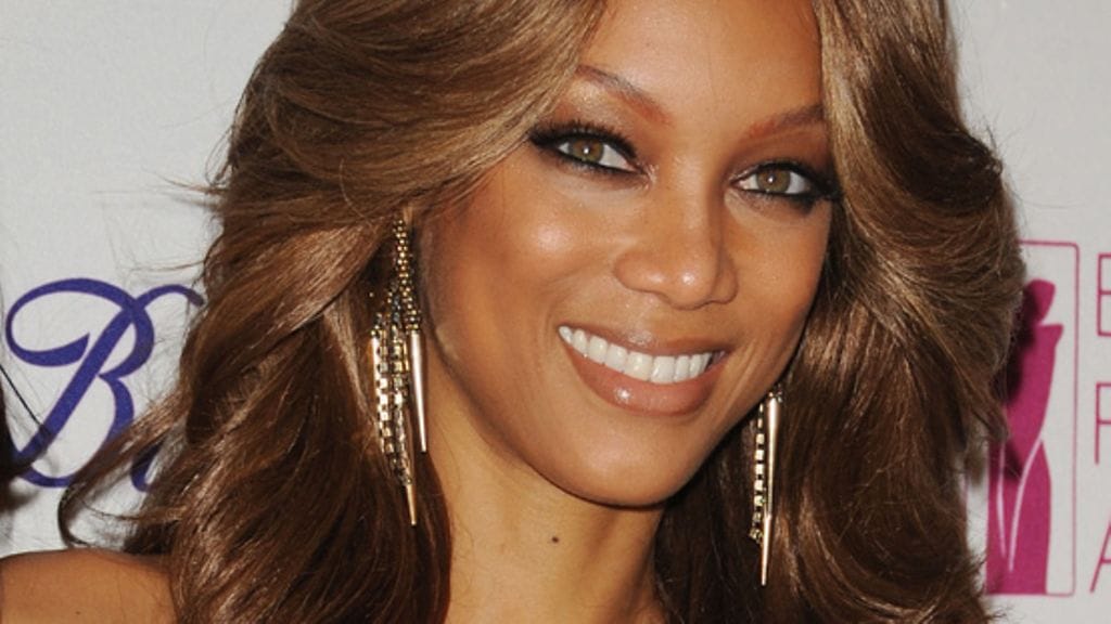 Tyra Banks tietää, miten kurvikkaan naisen kannattaa pukeutua!