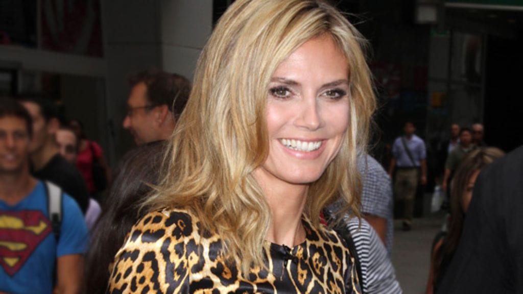 Heidi Klum käänsi katseet New Yorkissa 2011 .