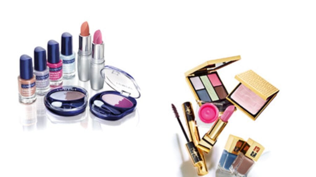 Lumenen kevään meikkikokoelma ihastuttaa värimaailmallaan. Kynsilakat 5,90 e, luomivärit 14,10 e, kiiltopunat 10,90 e. YSL:n Bohemian Chic -kevätlook hehkuu väreillään. Viiden värin luomiväripaletti 60 e, ripsiväri 35 e, poskipuna 41 e, huulipuna 35 e, korostuspuuteri 56 e ja kynsilakat 36 e.