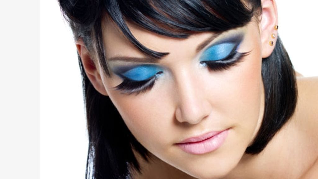 Helmi kysyi lukijoiltaan, mistä periaatteistaan he ovat valmiita luopumaan.