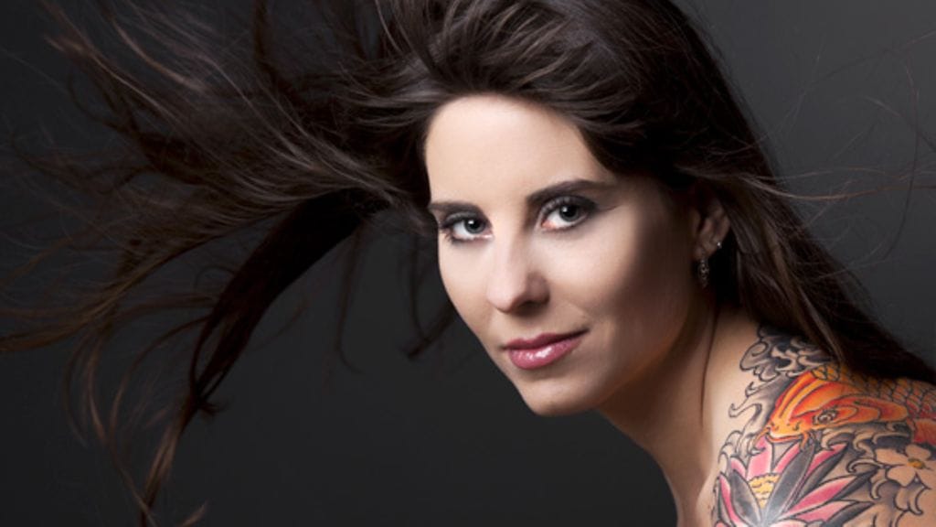 Ovatko tatuoinnit hienoja vai karmeita?