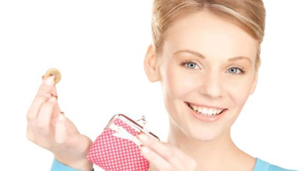 Pariskunnat eivät ole rehellisiä toisilleen raha-asioissa.