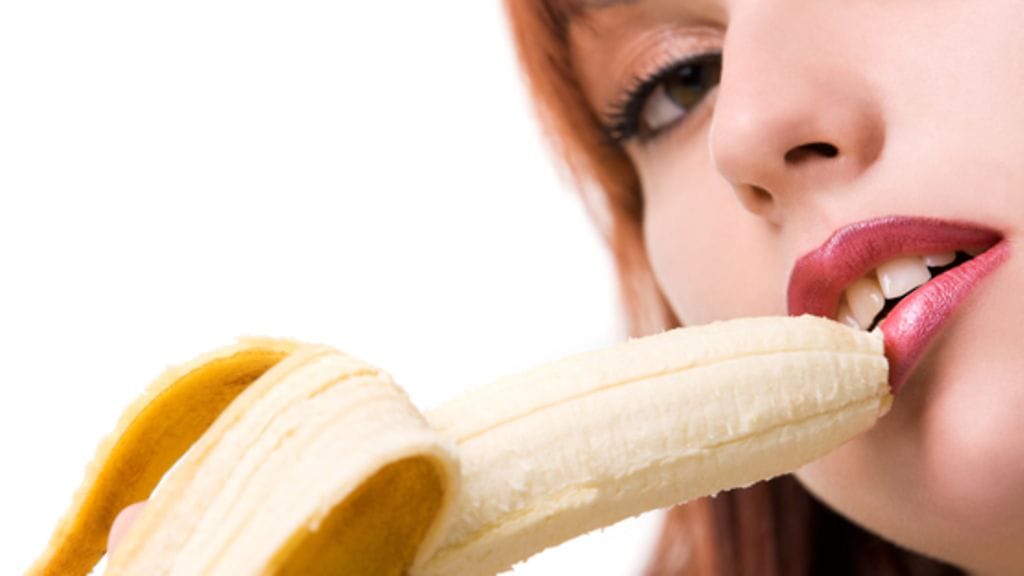 Japanilainen taiteilija Keisuke Yamada valmisti Elviksen kunniaksi erikoisen veistoksen