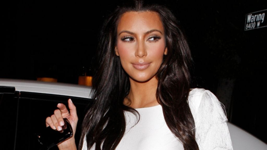 Bikinit motivoivat Kim Kardashiana treenaamaan.