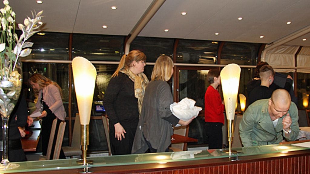 Muodin huipulle -kilpailu alkoi vauhdikkaasti.