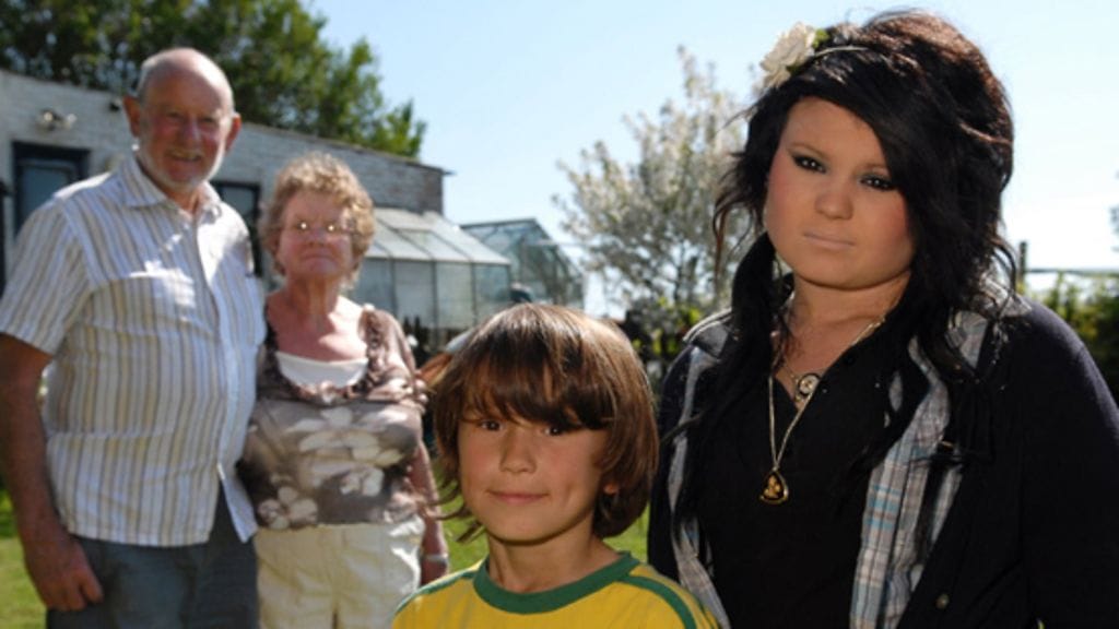 Erilaiset isovanhemmat.