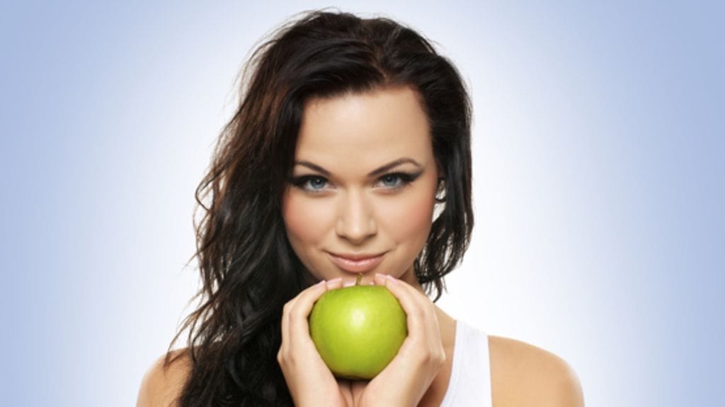 Syömällä seksikkääksi alkaa AVAlla. Kuva: Shutterstock/Maksim Shmeljov