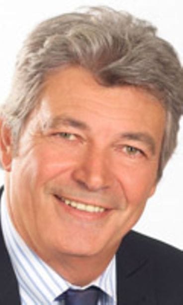 Ettore Ferri (Roberto Alpi)