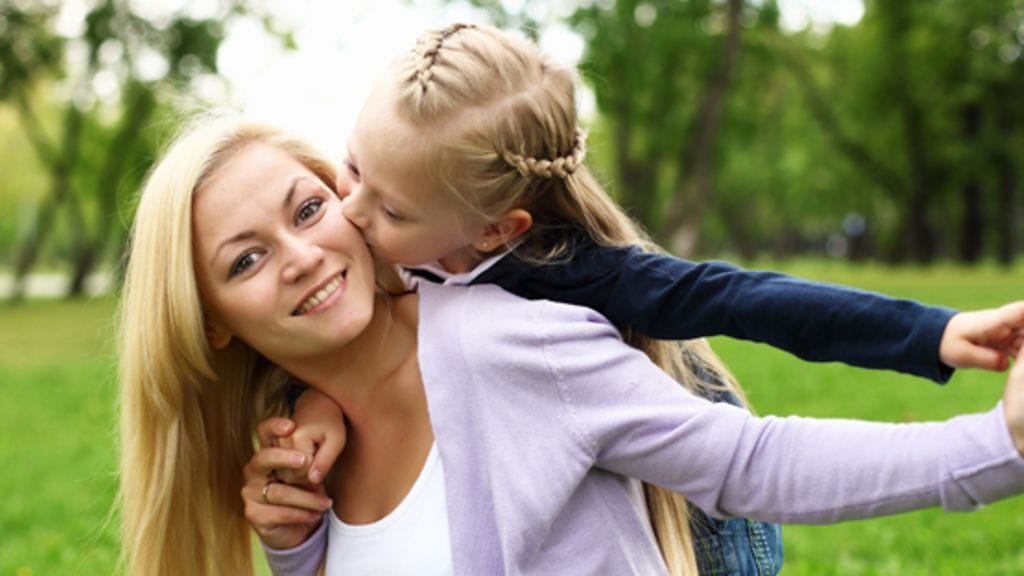 Näin deittailee sinkkuäiti.