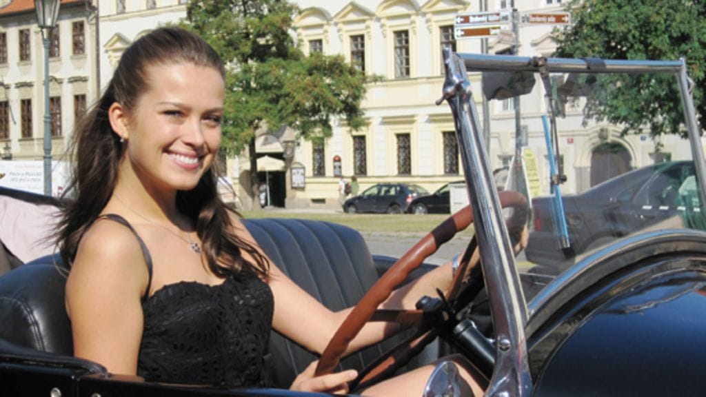 Prahassa Petra Nemcovan kanssa.