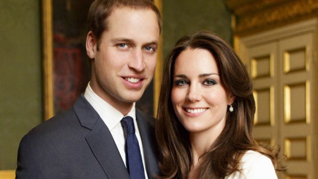 Prinssi William ja Catherine Middleton julkistivat kihlauksensa 16.11.2010