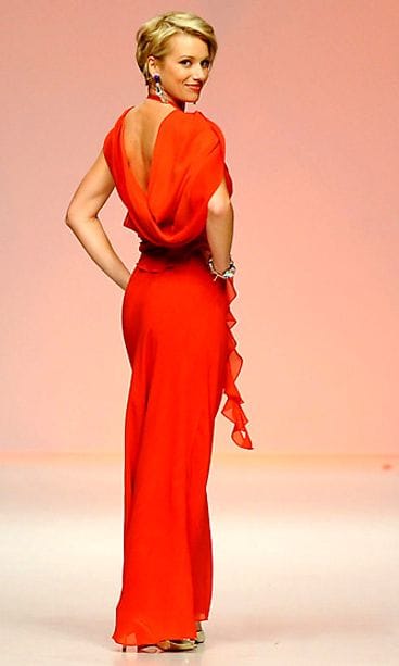 Erin Cebula, Toronto Fashion Week 2010. Kuva: Wireimage/AOP