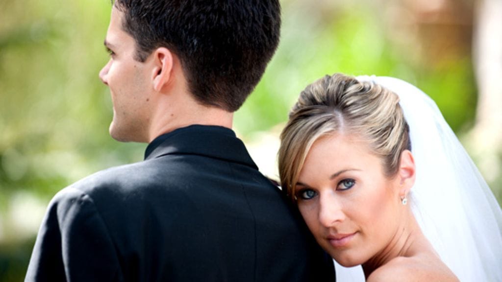 Kannattaako avioliitto todella solmia 12.12.12?