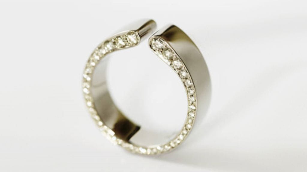 Lilja, Anu Kaartinen