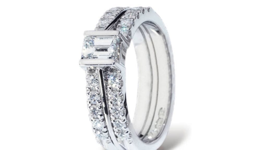 Eleonora, Aila Evesti