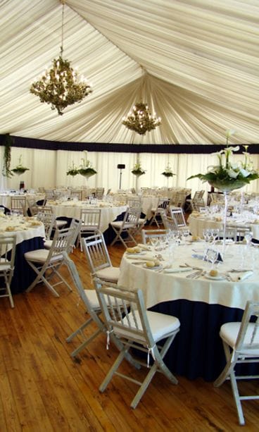 Näin järjestät upeat syys- tai talvi häät.