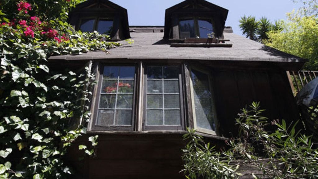 Playboyn Playmaten, Yvette Vickersin talo