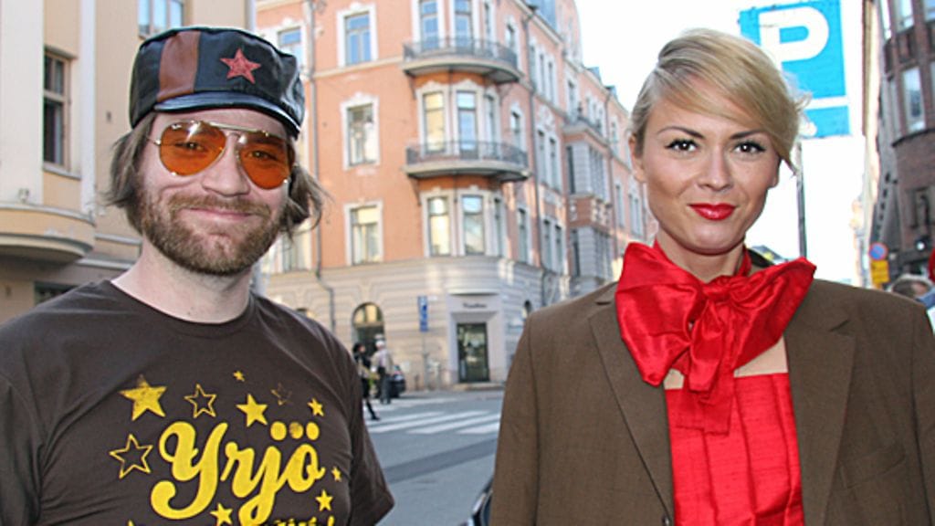 Antti P. ja malli Elina. Kuva: MTV3.
