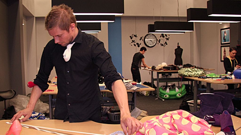 Jarno työhuoneella. Kuva: MTV3.