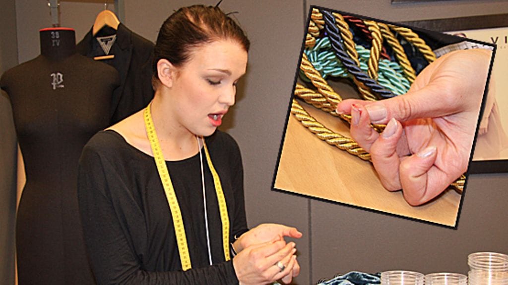 Katri loukkasi sormensa työhuoneella. Kuva: MTV3.