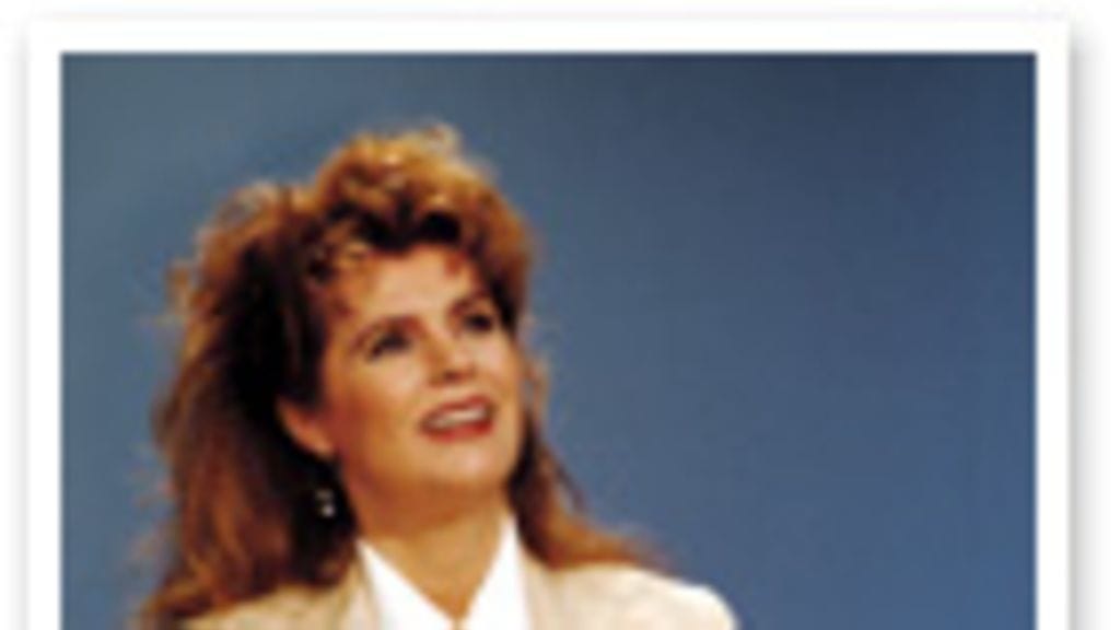 Riitta Väisäsen Kymppitonni-ohjelma sai kuin saikin jatkoaikaa.