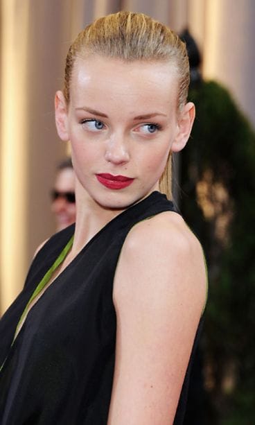 Supermalli Dorith Mous