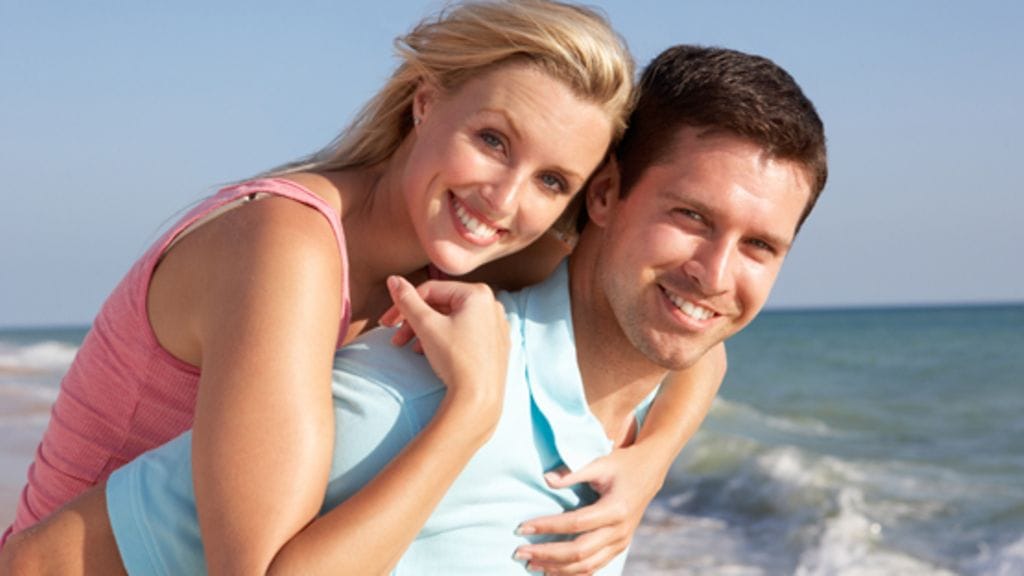 Probiootit pitävät vatsan kunnossa lomalla.