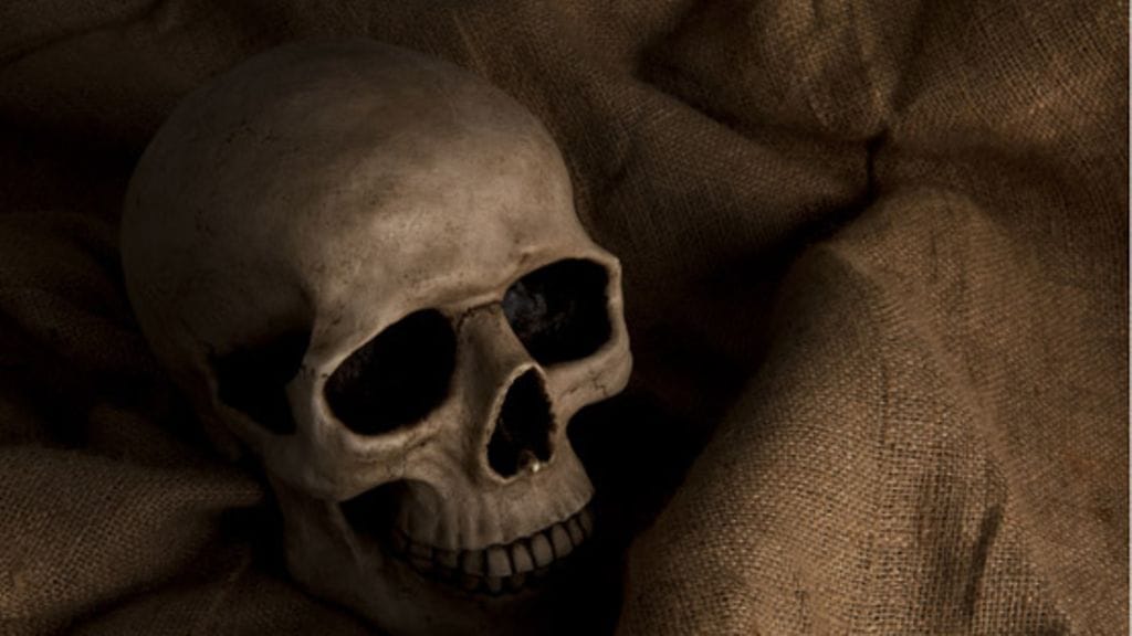 23 vanhaa pääkalloa haudattiin sunnuntaina Pajalan Akamellan hautausmaalle Pohjois-Ruotsissa. Kuvituskuva.