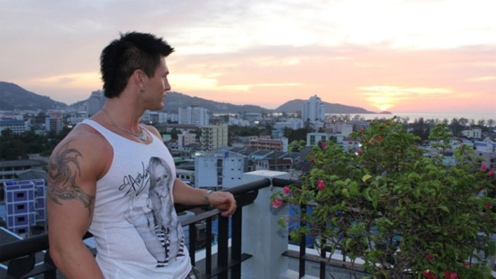 Scandinavian Hunks, Ville