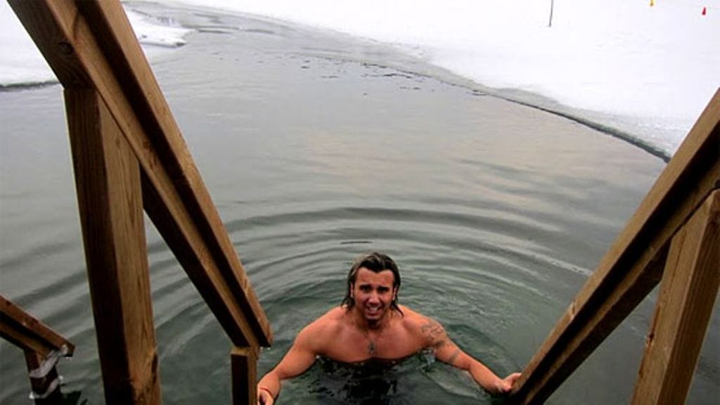 Hunks Silja Galaxylla ja kylpylöimässä