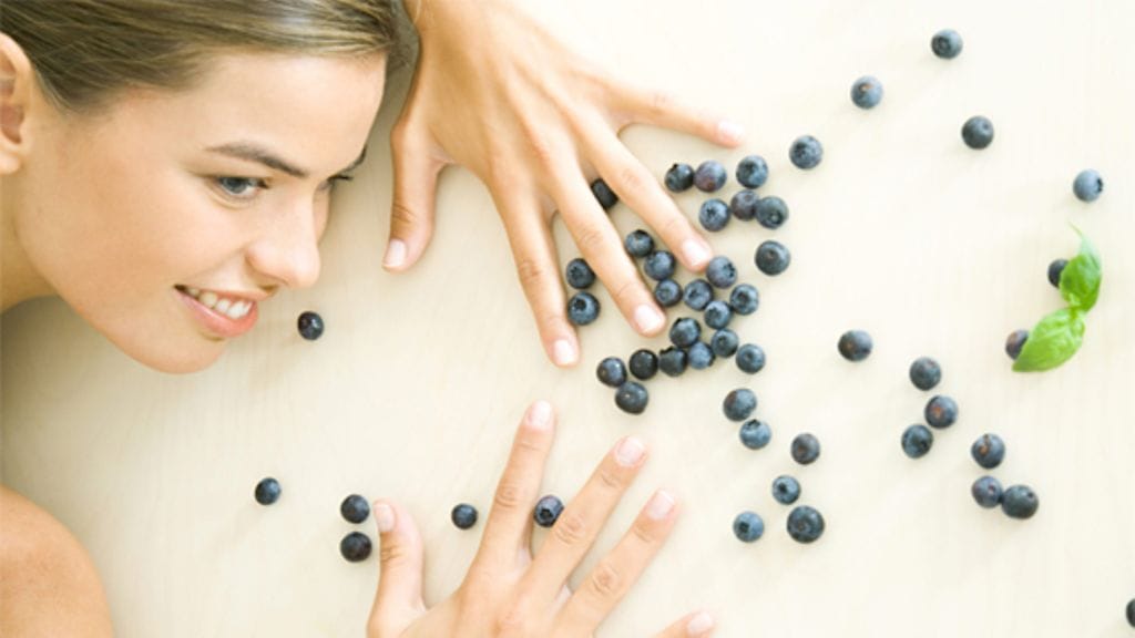 Mustikat tekevät sydämelle hyvää.