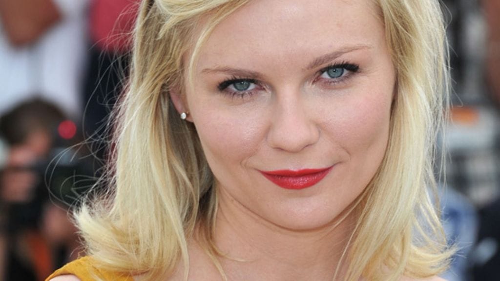 Kirsten Dunst Melancholian kuvaustilaisuudessa.