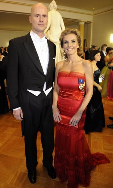 Tanja Karpela ja Janne Erjola Linnan juhlissa 2010