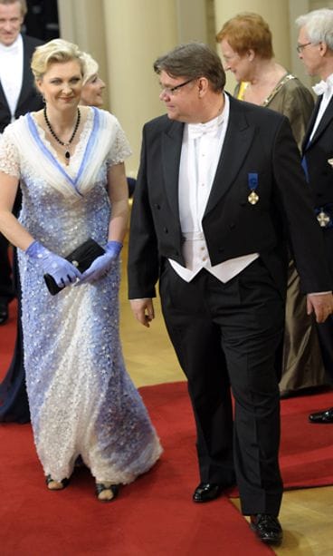 Perussuomalaisten presidenttiehdokas Timo Soini ja vaimo Tiina