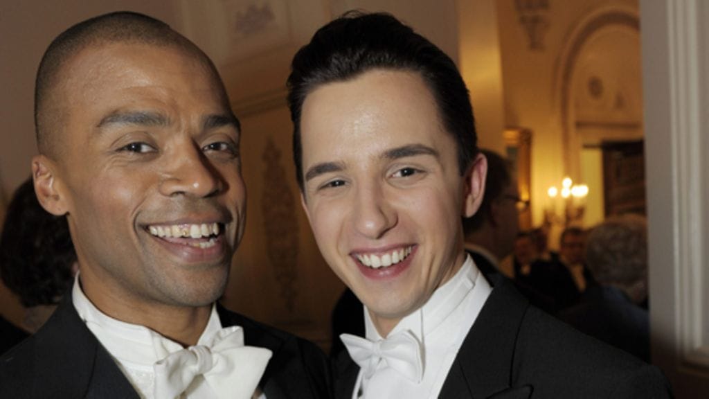 Jani Toivola ja elämänkumppani Teemu Hirvimäki