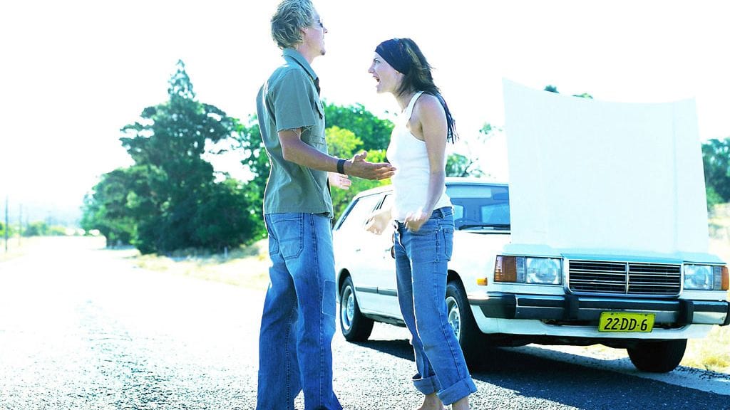 Kiehuvatko tunteesi helpommin helteellä? Kuvituskuva.