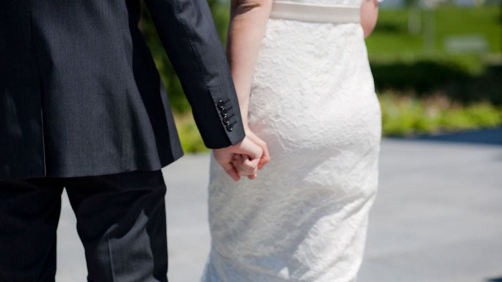 Usko muutti Jarmon elämän. Kuvan henkilöt eivät liity juttuun.