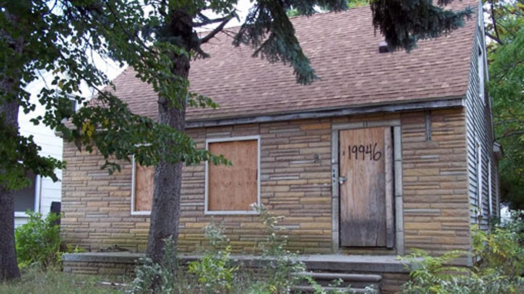 The Marsall Mathers LP -levyn kannessa komeilee tähden lapsuudenkoti.