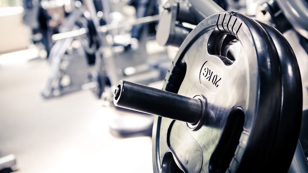 Tankoon ei kannata heti ensimmäiseksi ladata kaikkein suurimpia painoja.