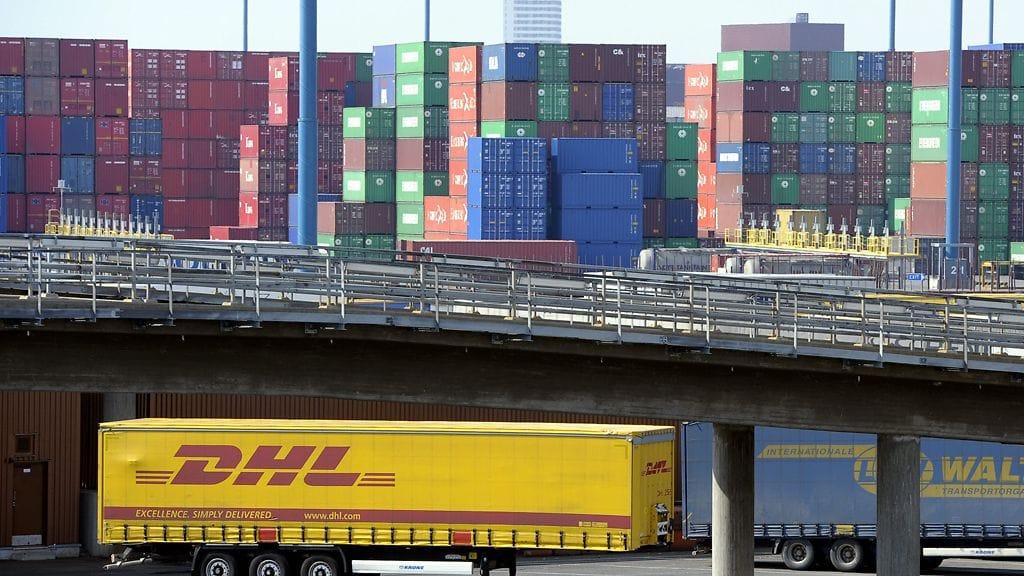 DHL:n Euroopasta tulevat kaupan- ja teollisuuden kuljetukset jäivät saartoon
