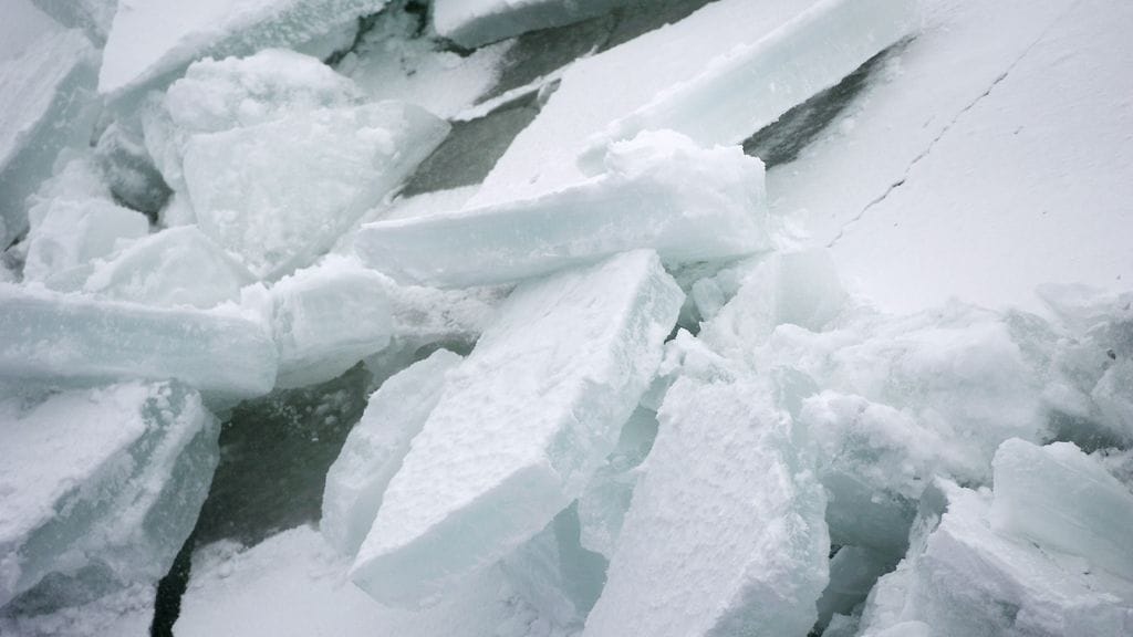 Tutkijat uskovat, että Alppien jääkerrosten alta saattaa löytyä lisää tuhansia vuosia sitten muumioituneita ihmisiä, joista saadaan arvokasta tietoa heidän elämästään.
